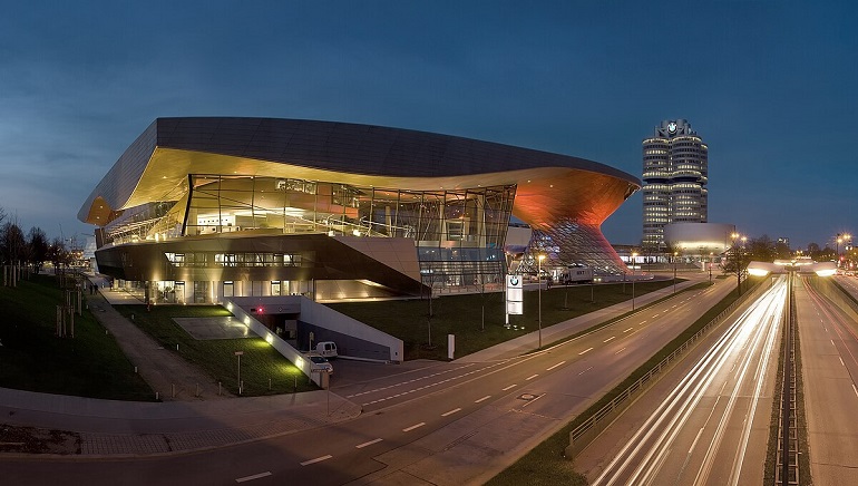 BMW Welt, Munich (photo by Richard Bartz - CC BY-SA 2.5)