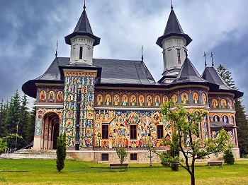 Neamt Monastery, Romania (© Andrei Stancu | Dreamstime.com)