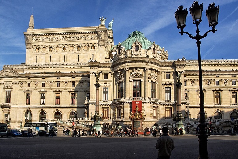 Side façade of the Palais Garnier, Paris (photo by besopha - CC BY-SA 2.0)
