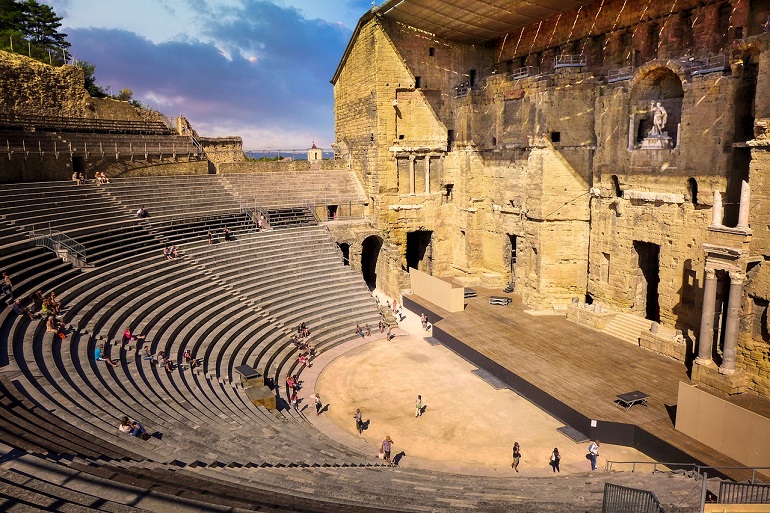 Roman Theatre, Orange (photo by Albrecht Fietz from Pixabay)