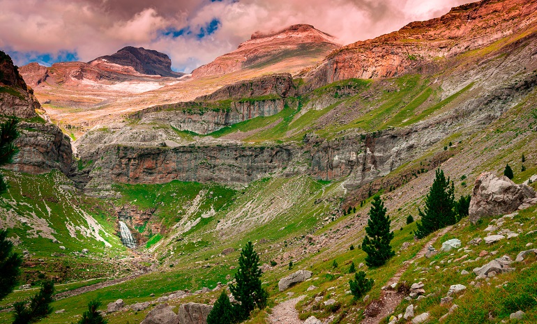 Ordesa y Monte Perdido National Park (© Isaías Ibáñez | Dreamstime.com)