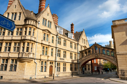 Bridge of Sighs, Oxford ( Arsty | Dreamstime.com)