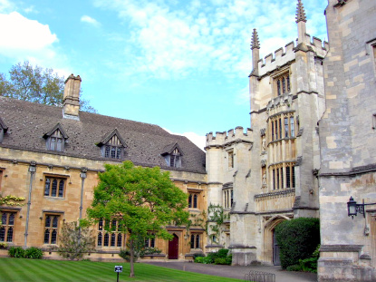 Magdalen College, Oxford (&copy; Eupedia.com)