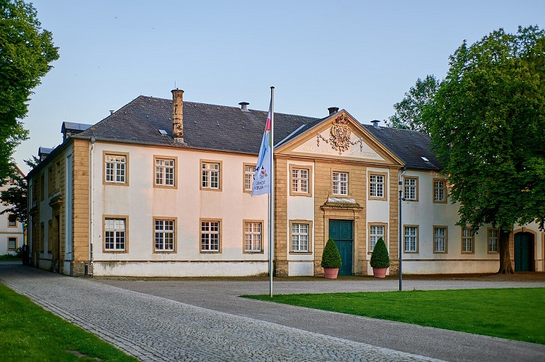 Stables of Neuhaus Palace, Paderborn (photo by Tilman2007 - CC BY-SA 4.0)