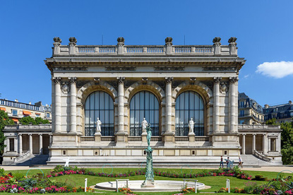 Palais Galliera – Musée de la Mode de la Ville de Paris (photo by Joe deSousa)