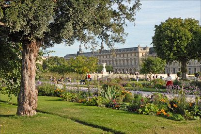 Tuileries Gardens, Paris (photo by Jean-Pierre Dalbéra - CC BY 2.0)