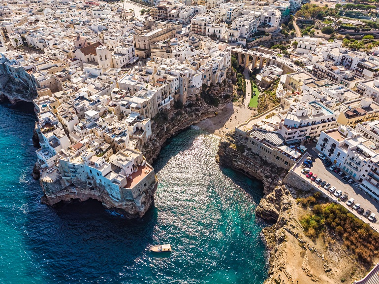Aerial view of Polignano a Mare (© Oleksandr Ryzhkov | Dreamstime.com)