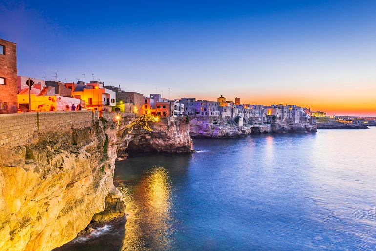 The Dramatic Cliffs of Polignano a Mare (© Emicristea | Dreamstime.com)