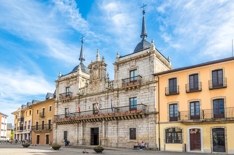 Town Hall of Ponferrada (© Milosk50 | Dreamstime.com)