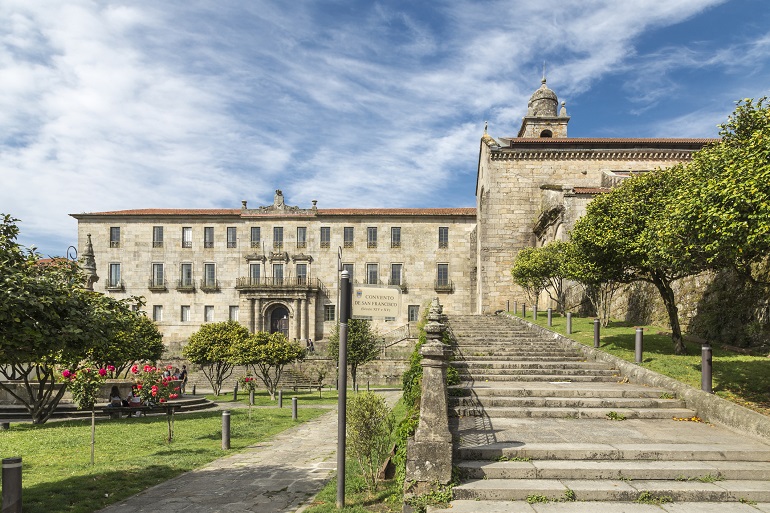 Convent of San Francisco, Pontevedra (© Bsanchezsobrino | Dreamstime.com)