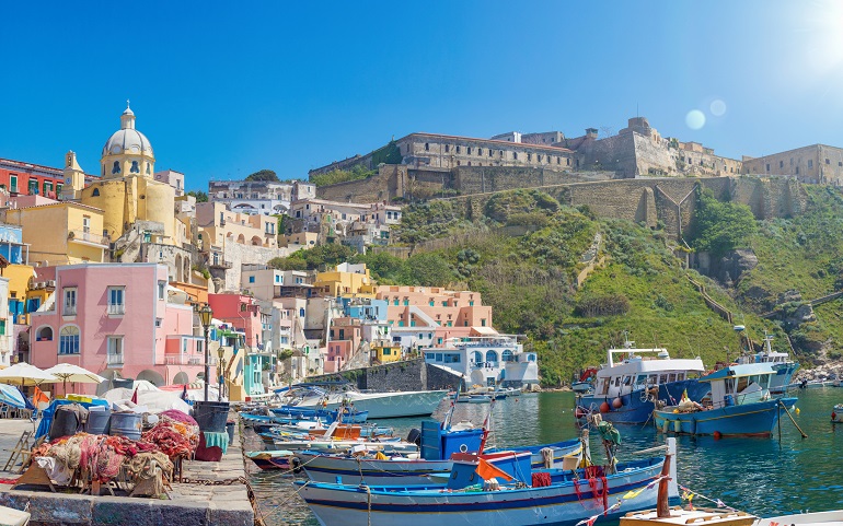 Marina Corricella and Terra Murata, Procida island (© Ig0rzh | Dreamstime.com)