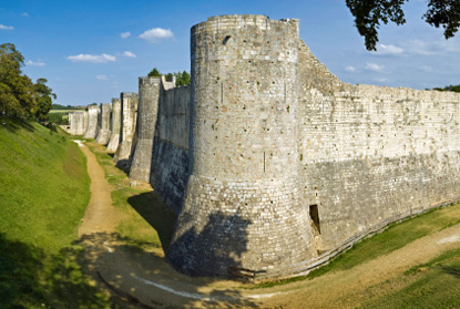 Medieval city walls, Provins (&copy; fotoVoyager - iStockphoto.com)