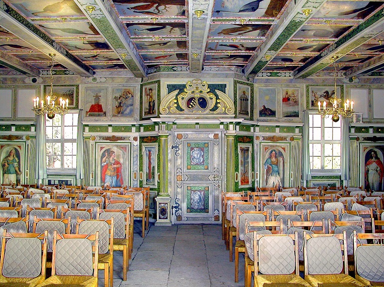 Interior of Schloß Hoflößnitz, Radebeul (photo by Jörg Blobelt - CC BY-SA 4.0)