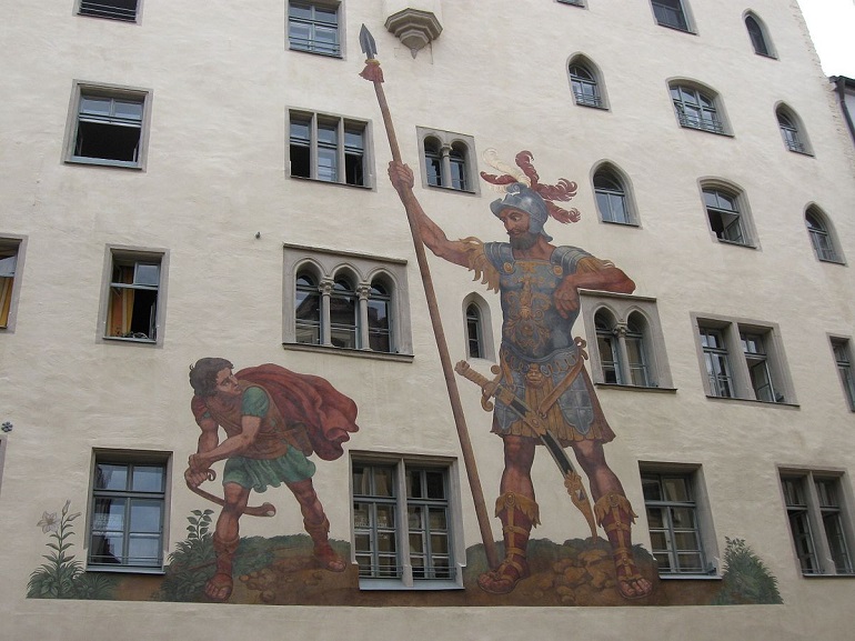 Goliath House, Regensburg (photo by Rufus46 - CC BY-SA 3.0)
