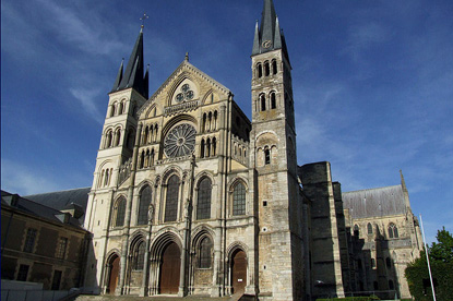 Saint Remi of Reims Basilica, Reims (photo by Mattana - Mattis - CC BY-SA 3.0)