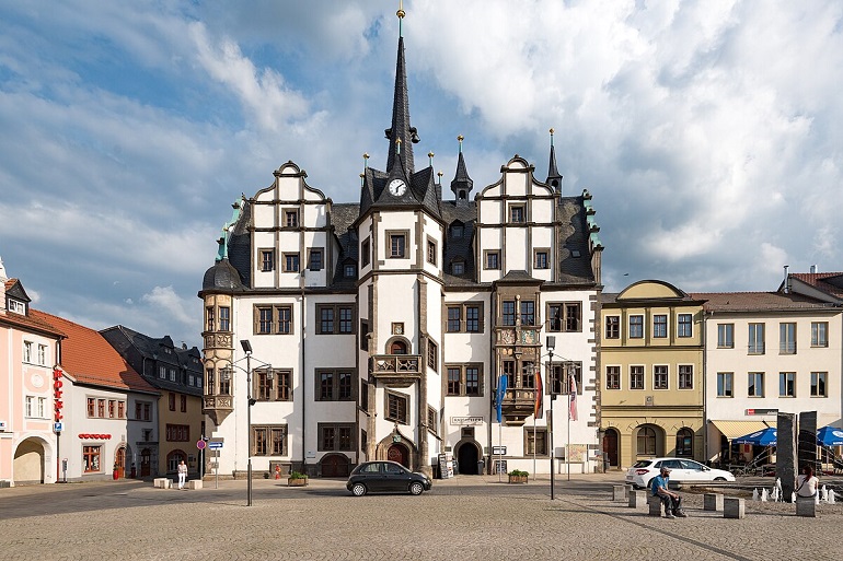 Town Hall, Saalfeld (photo by Tilman2007 - CC BY-SA 4.0)
