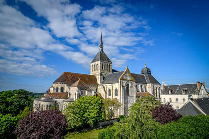 Saint-Benoît-sur-Loire Abbey, Centre-Val de Loire, France (photo by ABBAYE DE FLEURY - CC BY 4.0)