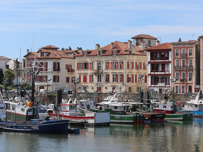 Saint-Jean-de-Luz, Aquitaine (photo by Lisa Dubois from Pixabay)
