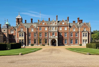 Sandringham House (Photo by Ivan Dražić - Pexels.com)