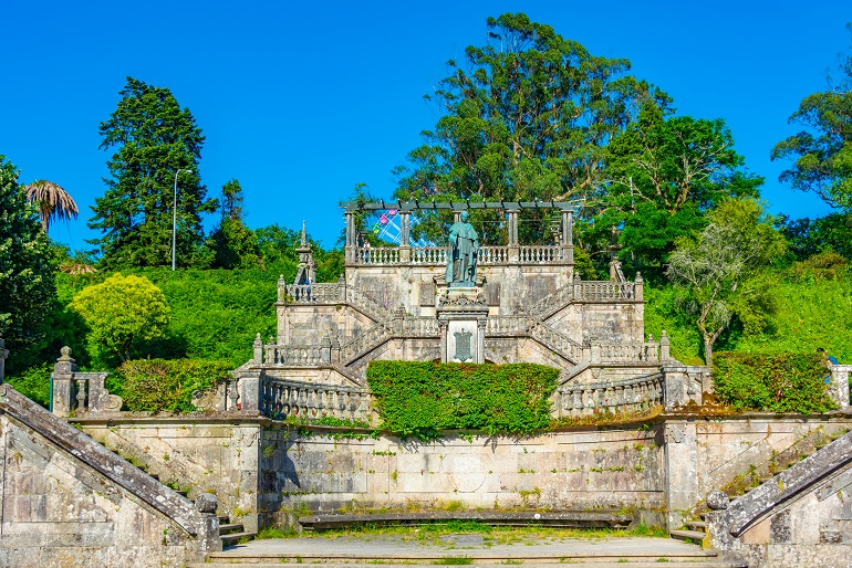 Alameda Park, Santiago de Compostela (© Dudlajzov | Dreamstime.com)