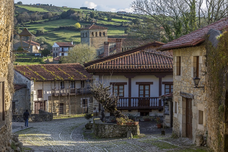 Santillana del Mar (© Steve Allen | Dreamstime.com)