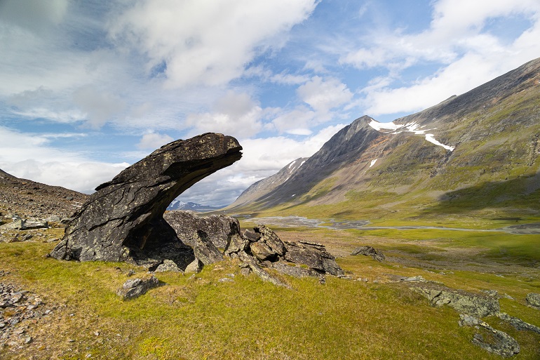 Large rock formation in Sarek National Park (© Dachux21 | Dreamstime.com)