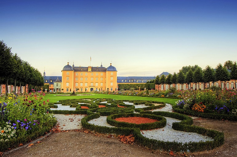 Gardens of Schwetzingen Palace (photo by Wolfgang Staudt from Saarbruecken, Germany - CC BY 2.0)