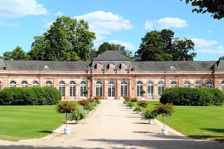 The Orangery, Schwetzingen Palace (photo by Maulaff - CC BY-SA 4.0)