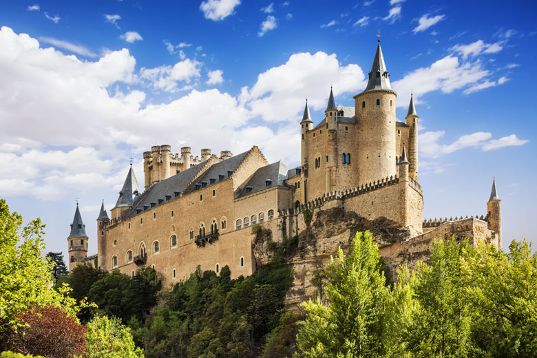  lcazar of Segovia, Castile & León (© mrks_v - Fotolia.com)