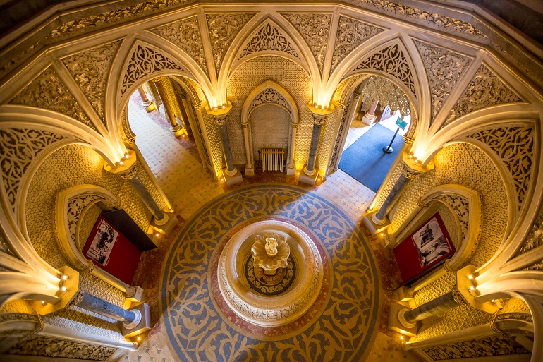 Interior of the Monserrate Palace, Sintra (© Vichaya Kiatyingangsulee | Dreamstime.com)