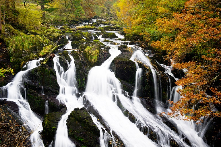 Swallow Falls, Snowdonia National Park (© Julius Kielaitis | Dreamstime.com)