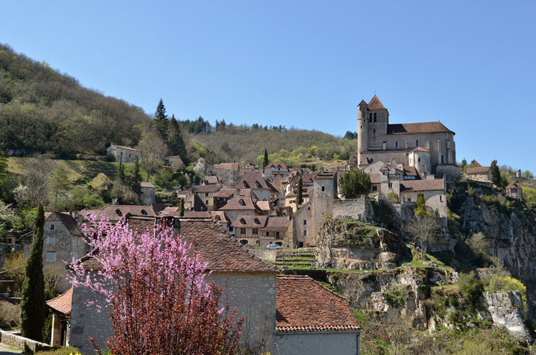 Saint-Cirq-Lapopie, Lot (© pascalcointe - Fotolia.com)