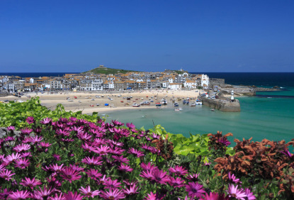 St Ives from the Malakoff (&copy; Andrew Chambers | iStockphoto.com)