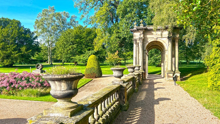 The Loggia at Trentham Gardens, Stoke-on-Trent (photo by Martyn Wright - CC BY-ND 3.0)