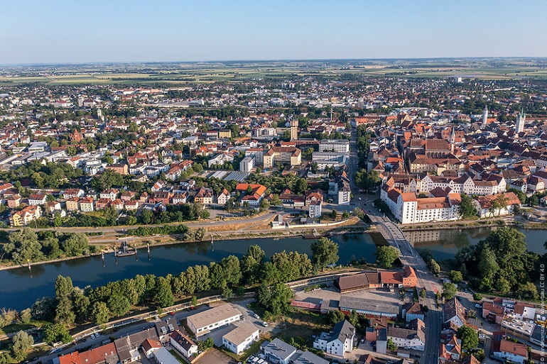 Aerial view of Straubing (photo by BAW_Bundesanstalt für Wasserbau - CC BY 2.0)