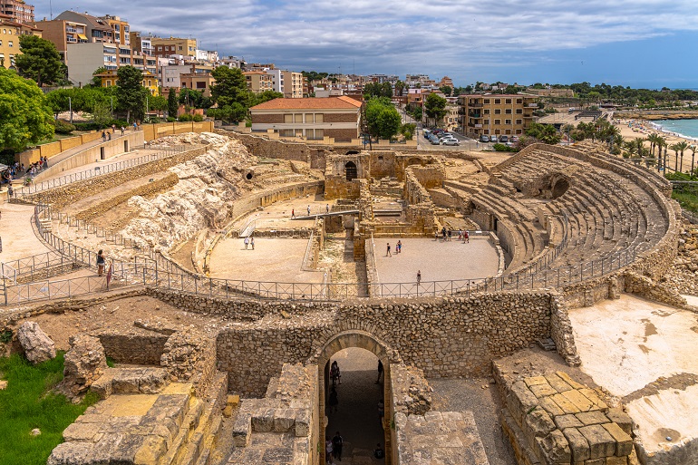 Roman Amphitheatre of Tarragona (© Vogelsp | Dreamstime.com)