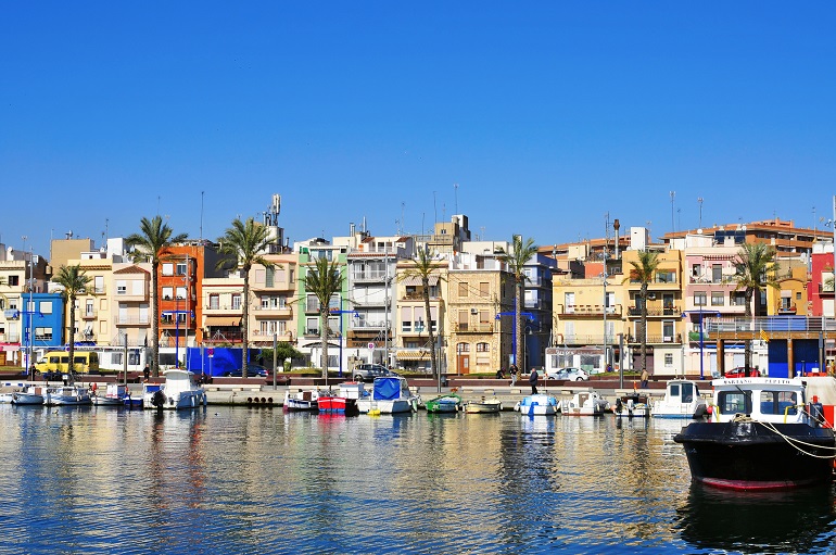 El Serrallo, Tarragona (© Juan Moyano | Dreamstime.com)