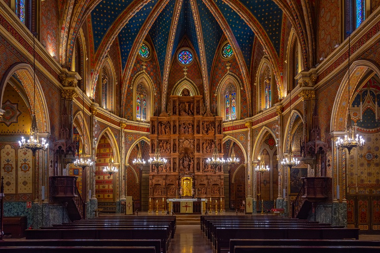 Interior of the Church of San Pedro, Teruel (© Dudlajzov | Dreamstime.com)