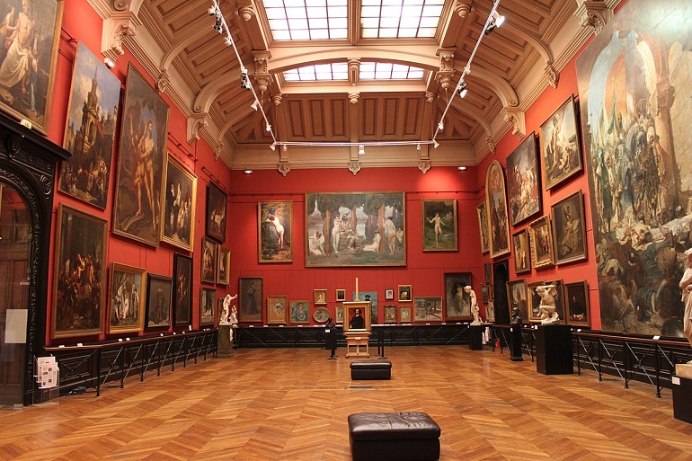 Salon rouge, musée des Augustins, Toulouse, France (photo by Pistolero - CC BY-SA 3.0)