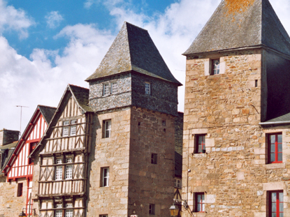 Tréguier (photo by Calips - CC BY 2.5)