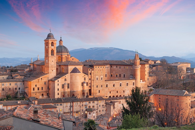 Cathedral of Urbino (ID 323879111 | © Sean Pavone | Dreamstime.com)
