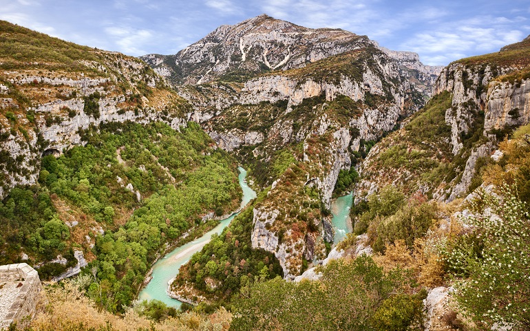Verdon Gorge (© Ermess | Dreamstime.com) Verdon Gorge (© Ermess | Dreamstime.com)