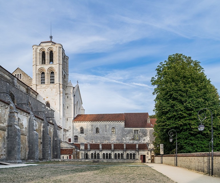 Mary Magdalene Basilica, Vézelay Abbey (photo by Krzysztof Golik - CC BY-SA 4.0)