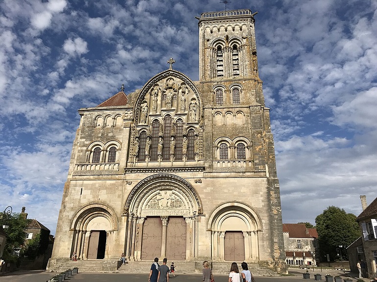 Mary Magdalene Basilica, Vézelay Abbey (photo by Benoît Prieur )