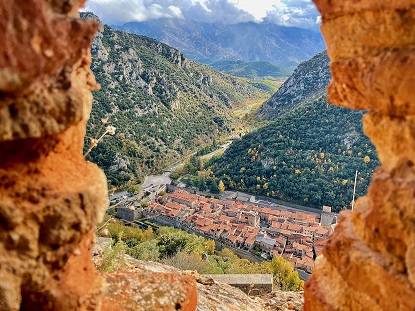 Villefranche-de-Conflent, Languedoc-Roussillon (photo by Perigrinator - CC BY-SA 4.0)