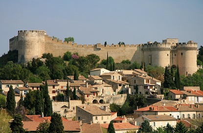 Villeneuve-lès-Avignon, Languedoc-Roussillon (photo by Luu - CC BY-SA 3.0)