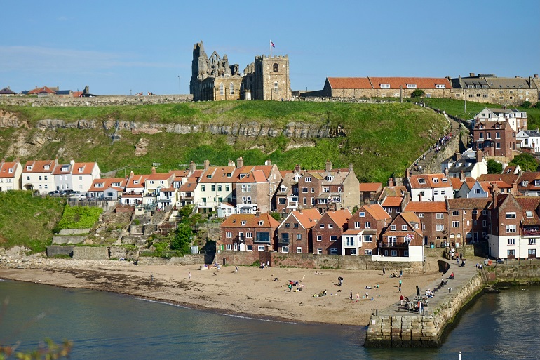 Whitby (photo by Dianne Magbanua-Negado - pexels.com)
