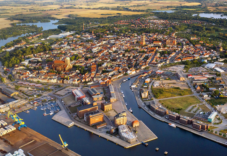 Aerial view of Wismar (photo by BAW_Bundesanstalt für Wasserbau - CC BY 2.0)