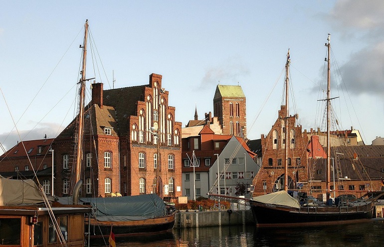 Old Harbour, Wismar (photo from Pixabay)