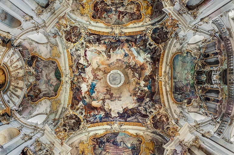 Ceiling frescoes in the pilgrimage church Käppele, Würzburg (photo by Reinhold Möller - CC BY-SA 4.0)